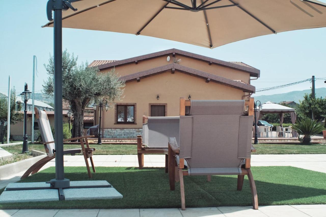 Bisignano Agriturismo Albachiara מראה חיצוני תמונה