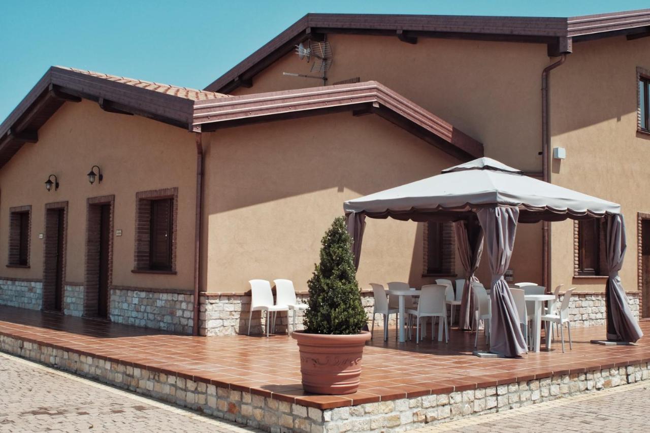 Bisignano Agriturismo Albachiara מראה חיצוני תמונה