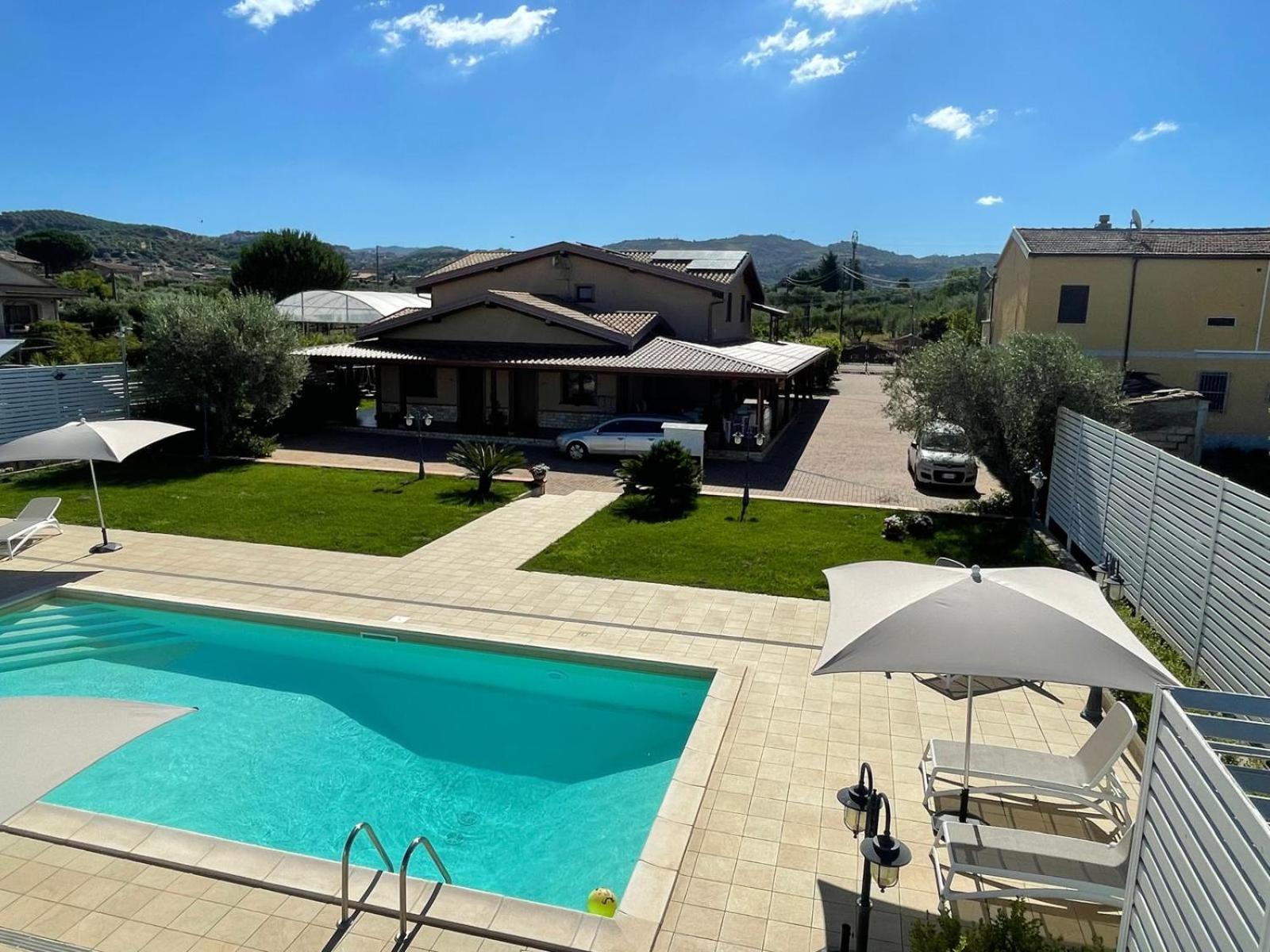 Bisignano Agriturismo Albachiara מראה חיצוני תמונה